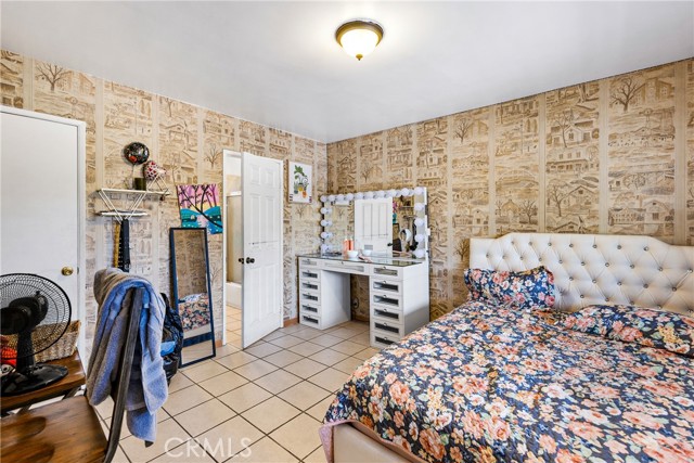 3132 East 3rd Street photo 9