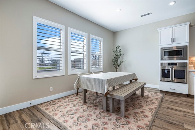 Detail Gallery Image 12 of 43 For 944 Horizon Dr, Madera,  CA 93636 - 3 Beds | 3/1 Baths