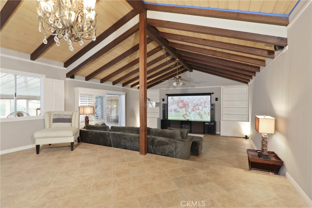 MLS #OC25260013 image #13