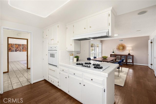 1753 N Albright Avenue, Upland CA: https://media.crmls.org/medias/cc85a031-1374-4f58-8c2d-1ca038f1dab0.jpg
