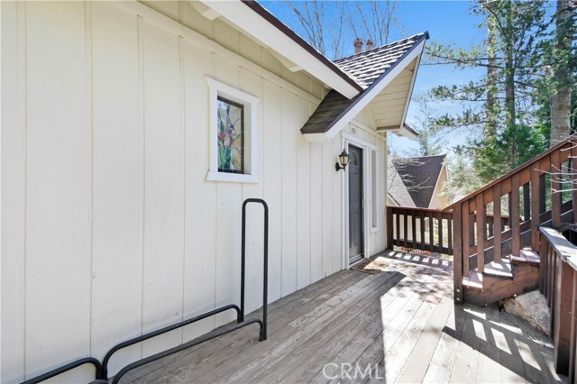 Detail Gallery Image 4 of 22 For 195 Birchwood Dr, Lake Arrowhead,  CA 92352 - 3 Beds | 3/1 Baths