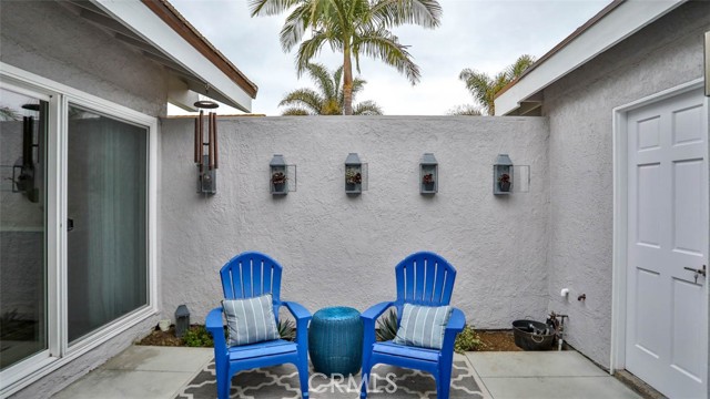 204 Calle Del Juego, San Clemente CA: https://media.crmls.org/medias/cc8645d7-15bc-41bc-9c59-3bf7114f5c14.jpg
