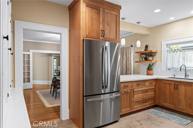 Detail Gallery Image 22 of 73 For 587 E 3rd, Chico,  CA 95928 - 5 Beds | 3 Baths