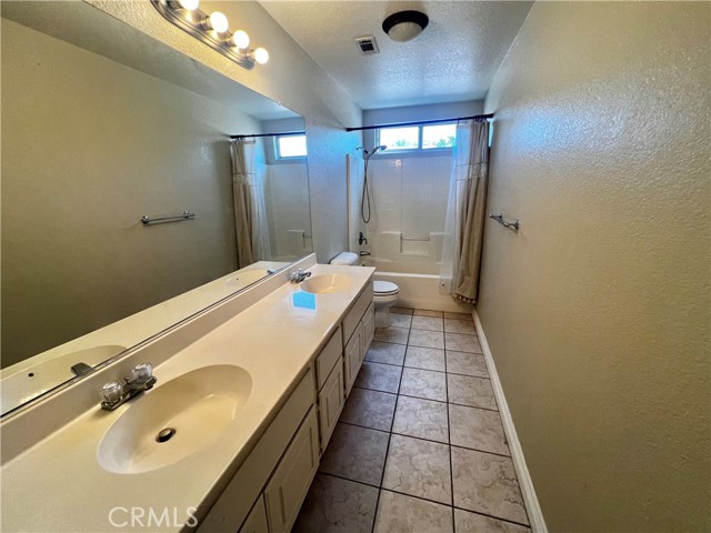 361 Adirondack Drive, Corona CA: https://media.crmls.org/medias/cc87ba6d-ecdf-4e3b-a6f3-9914d5e75fb5.jpg