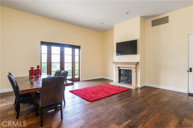 1620 Luse Tank Road, Topanga CA: https://media.crmls.org/medias/cc8810c4-f970-4c71-8e08-26e4a124fe65.jpg