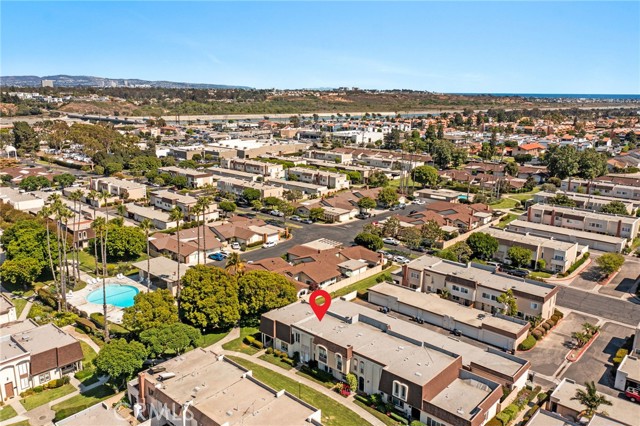 Detail Gallery Image 34 of 40 For 9745 Port Royal Cir, Huntington Beach,  CA 92646 - 2 Beds | 1/1 Baths