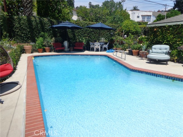 Detail Gallery Image 62 of 69 For 3855 York Bld, Los Angeles,  CA 90065 - 3 Beds | 2 Baths