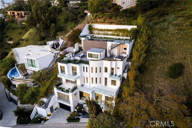 Detail Gallery Image 3 of 64 For 9459 Beverly Crest Dr, Beverly Hills,  CA 90210 - 5 Beds | 7 Baths