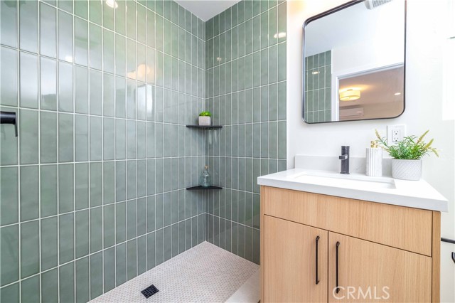 Detail Gallery Image 15 of 32 For 4378 Georgia St, San Diego,  CA 92103 - 4 Beds | 4/1 Baths