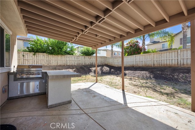 34287 Deergrass Way, Lake Elsinore CA: https://media.crmls.org/medias/cc8a2ad8-61c7-4d63-a7a3-430377c0c060.jpg