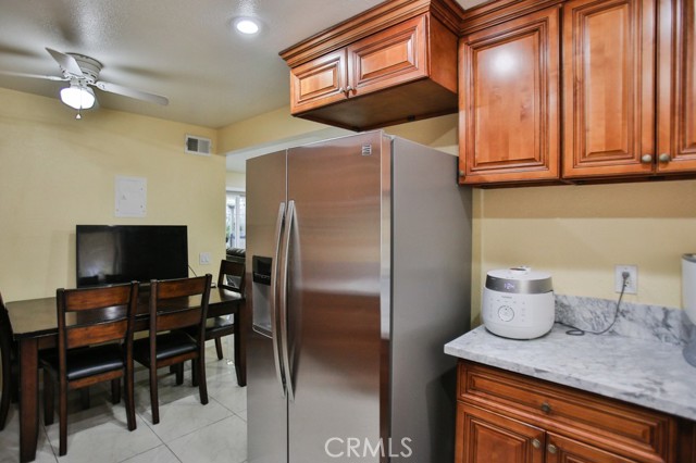 Detail Gallery Image 3 of 27 For 11057 Dudley Way, Stanton,  CA 90680 - 3 Beds | 2 Baths