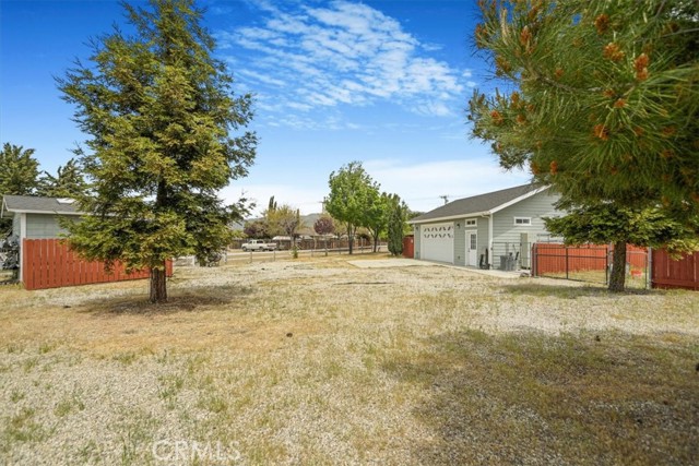 Detail Gallery Image 13 of 48 For 22301 Westwood Bld, Tehachapi,  CA 93561 - 3 Beds | 2 Baths