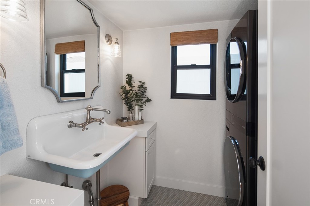 Cc8b27e1 2272 4c1c A726 F8d27ea0c16a