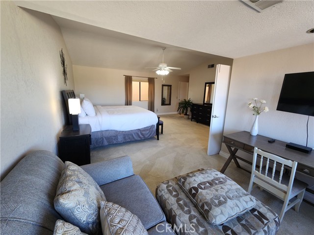 Image 30 of 43 For 41786 Woodhaven Drive