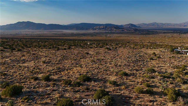 773 Richard Street, Lucerne Valley CA: https://media.crmls.org/medias/cc8d8410-710b-4ae6-a17e-78bd45f4757b.jpg