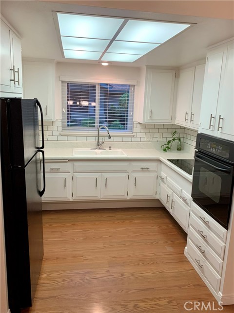 Detail Gallery Image 27 of 37 For 53 Calle Aragon a,  Laguna Woods,  CA 92637 - 1 Beds | 1 Baths