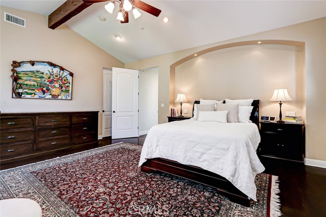 Detail Gallery Image 38 of 59 For 3005 N Poinsettia Ave, Manhattan Beach,  CA 90266 - 5 Beds | 4 Baths