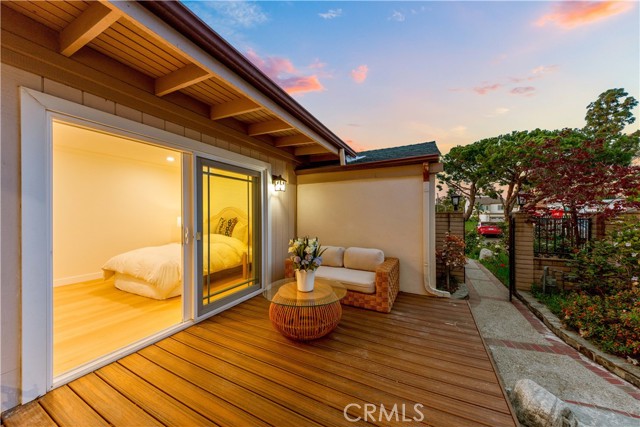 Detail Gallery Image 50 of 69 For 54 Willow Tree, Irvine,  CA 92612 - 4 Beds | 3 Baths