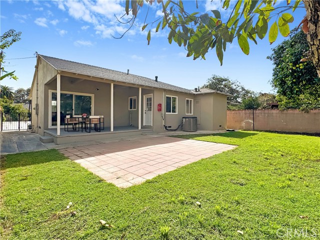 Detail Gallery Image 18 of 24 For 8339 Manzanar Ave, Pico Rivera,  CA 90660 - 3 Beds | 2 Baths