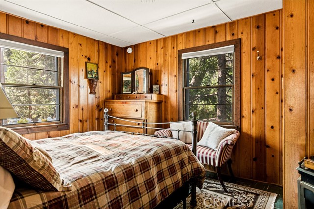 Detail Gallery Image 11 of 24 For 363 Mittry, Lake Arrowhead,  CA 92352 - 2 Beds | 1 Baths