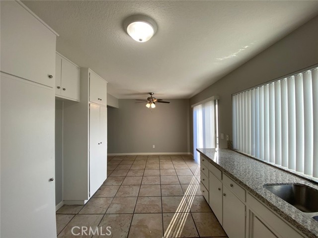 Detail Gallery Image 9 of 28 For 1544 Armory Rd, Barstow,  CA 92311 - 3 Beds | 2 Baths