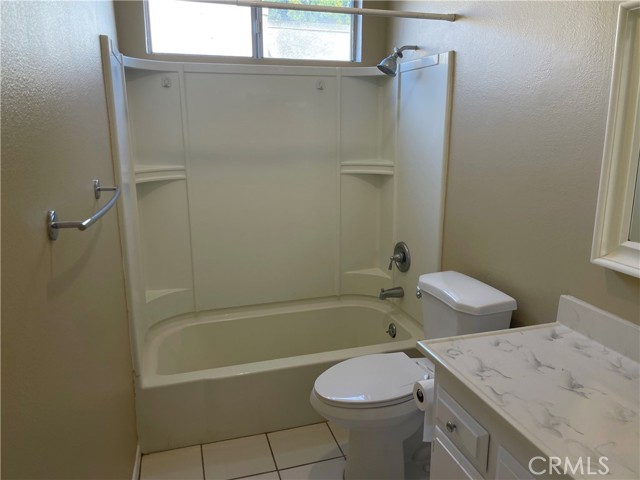 Detail Gallery Image 9 of 36 For 1000 W Macarthur Bld #87,  Santa Ana,  CA 92707 - 1 Beds | 1 Baths