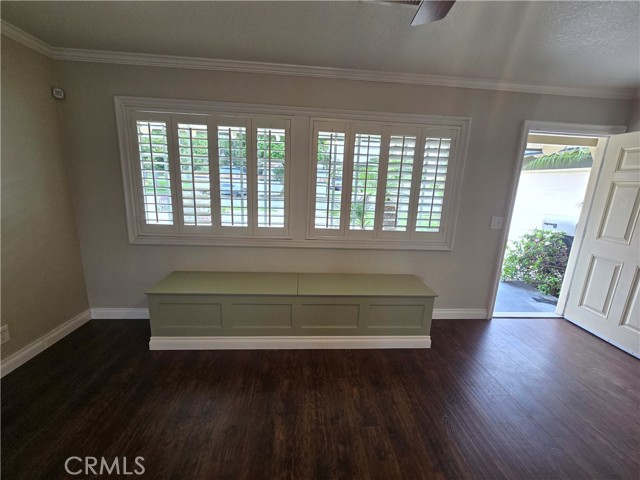 Detail Gallery Image 5 of 33 For 6792 Sylvia Dr, Huntington Beach,  CA 92647 - 4 Beds | 2 Baths
