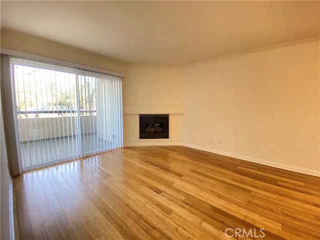 Detail Gallery Image 9 of 37 For 5515 Canoga Ave #115,  Woodland Hills,  CA 91367 - 1 Beds | 1 Baths