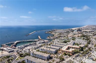 Detail Gallery Image 30 of 31 For 640 the Village #201,  Redondo Beach,  CA 90277 - 0 Beds | 1 Baths