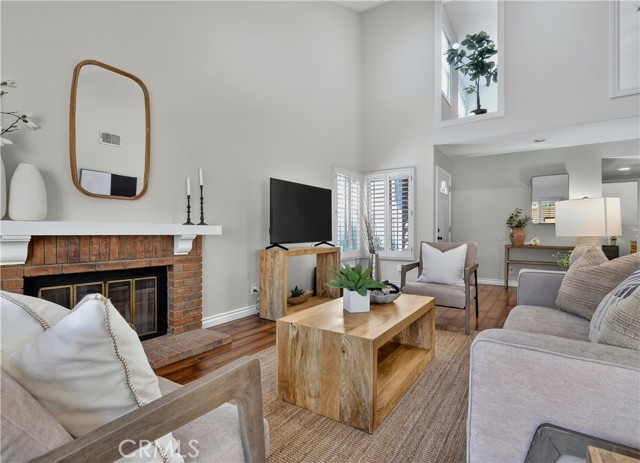 Detail Gallery Image 13 of 52 For 21016 Champlain, Lake Forest,  CA 92630 - 3 Beds | 2 Baths