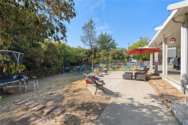 1225 Floral Avenue, Oroville CA: https://media.crmls.org/medias/cc95220f-4a66-4394-9fcf-4a353d0ce6ec.jpg