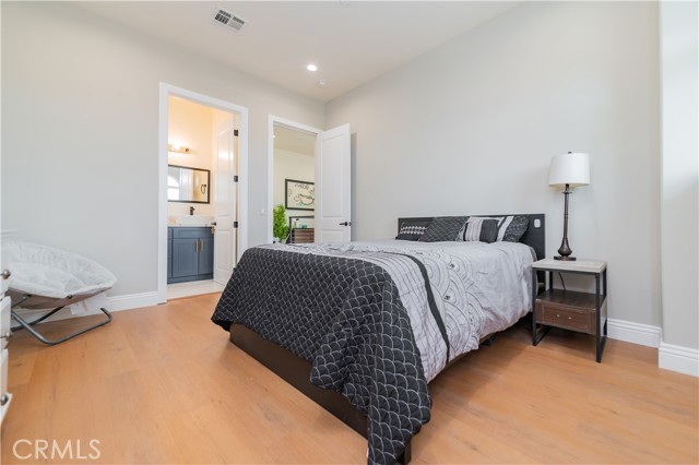 Detail Gallery Image 32 of 61 For 451 Avenida Esplendor, Walnut,  CA 91789 - 6 Beds | 6/1 Baths