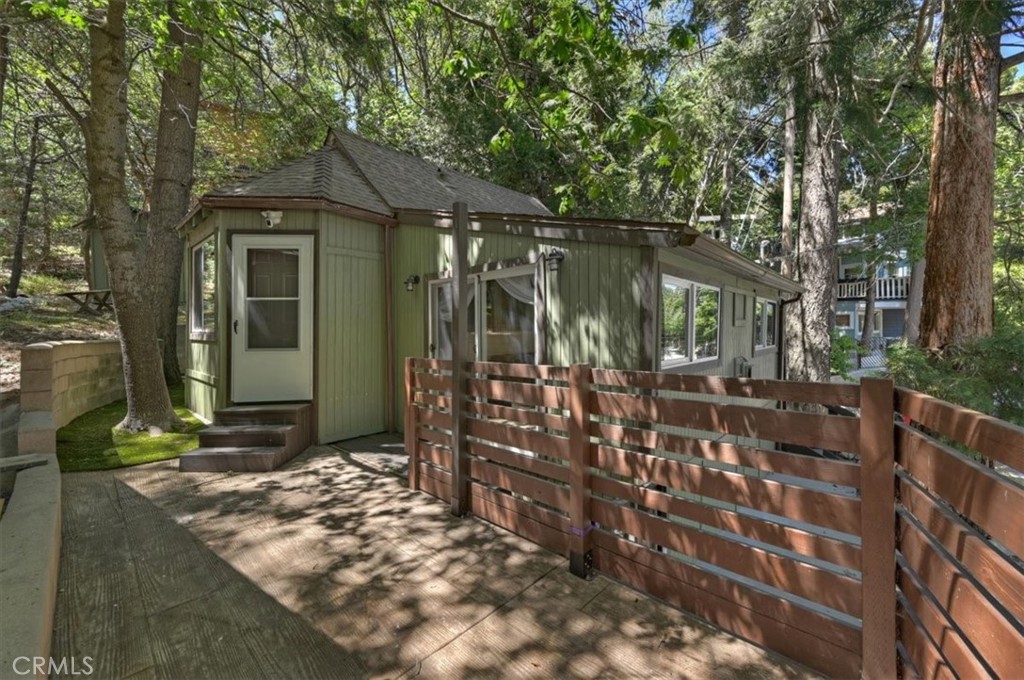 856 Virginia Court