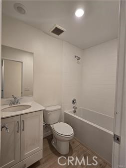 Detail Gallery Image 38 of 43 For 1207 Bonnet, Torrance,  CA 90502 - 4 Beds | 3/1 Baths