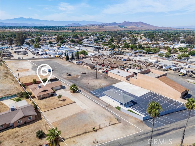Detail Gallery Image 12 of 45 For 6331 Pedley Rd, Jurupa Valley,  CA 92509 - 3 Beds | 2 Baths