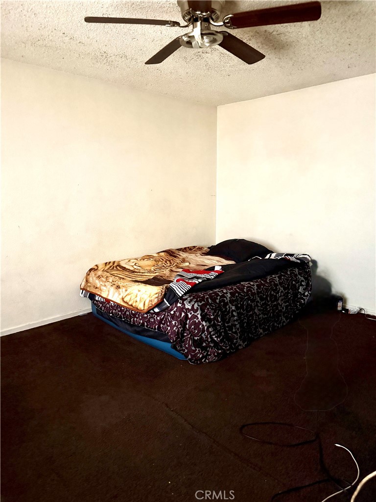 https://media.crmls.org/medias/cc968e1c-7c5b-4874-b2a0-5904a42e2352.jpg?preset=X-Large