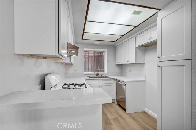 3853 Kenmore Avenue, Baldwin Park CA: https://media.crmls.org/medias/cc96d822-3153-41d9-adeb-40eec19c14e0.jpg