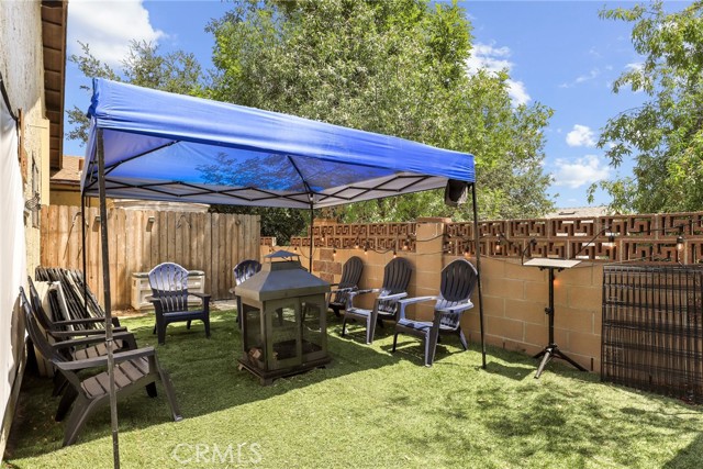 Detail Gallery Image 24 of 30 For 12518 Bernadette St, Pacoima,  CA 91331 - 4 Beds | 2 Baths