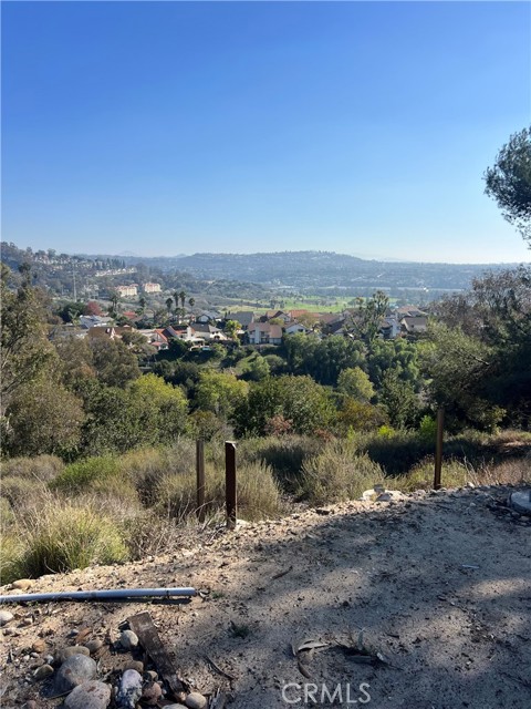 Detail Gallery Image 4 of 5 For 4999 Paguera Ct, San Diego,  CA 92124 - 4 Beds | 2 Baths