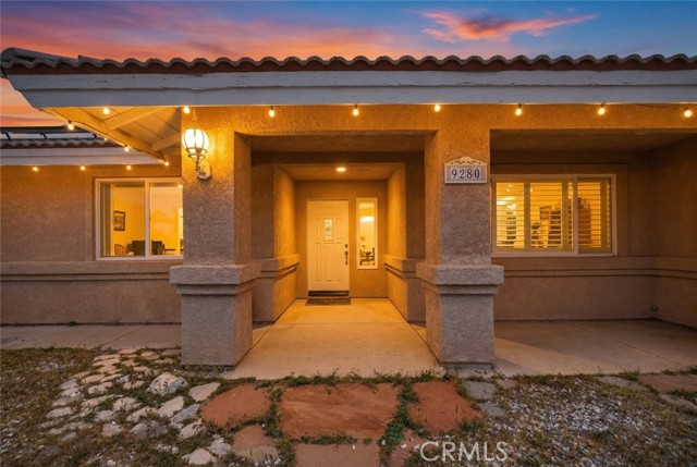 Detail Gallery Image 4 of 61 For 9280 Appleton St, Victorville,  CA 92392 - 4 Beds | 2/1 Baths