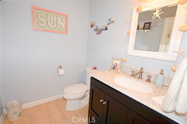 240 Broadway, Redondo Beach, California 90277, 3 Bedrooms Bedrooms, ,1 BathroomBathrooms,Residential,Sold,Broadway,SB17033928