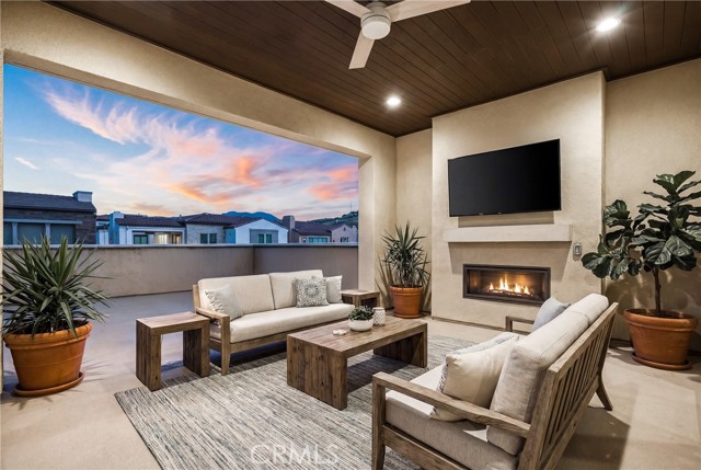 Detail Gallery Image 32 of 46 For 64 Bellatrix, Irvine,  CA 92618 - 5 Beds | 5/1 Baths