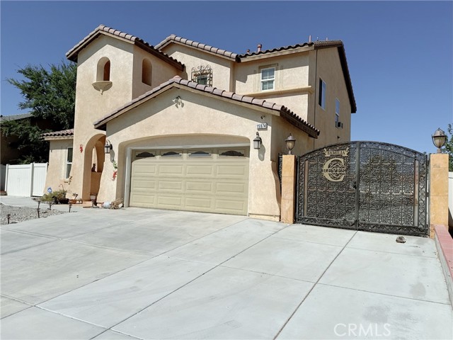 Detail Gallery Image 3 of 44 For 15974 Golden Meadow Ln, Victorville,  CA 92394 - 3 Beds | 2/1 Baths