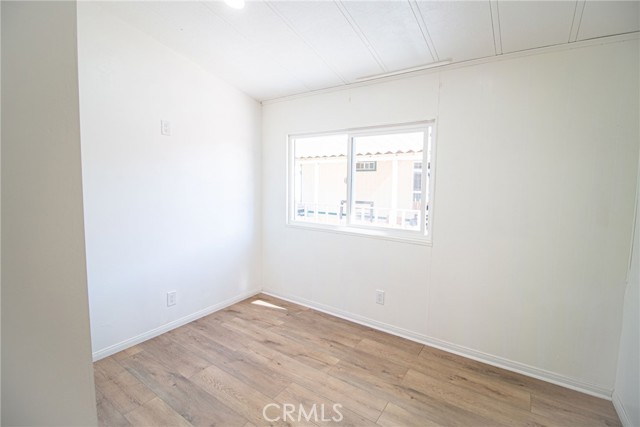 Detail Gallery Image 19 of 26 For 3524 E Avenue R #202,  Palmdale,  CA 93550 - 3 Beds | 2 Baths