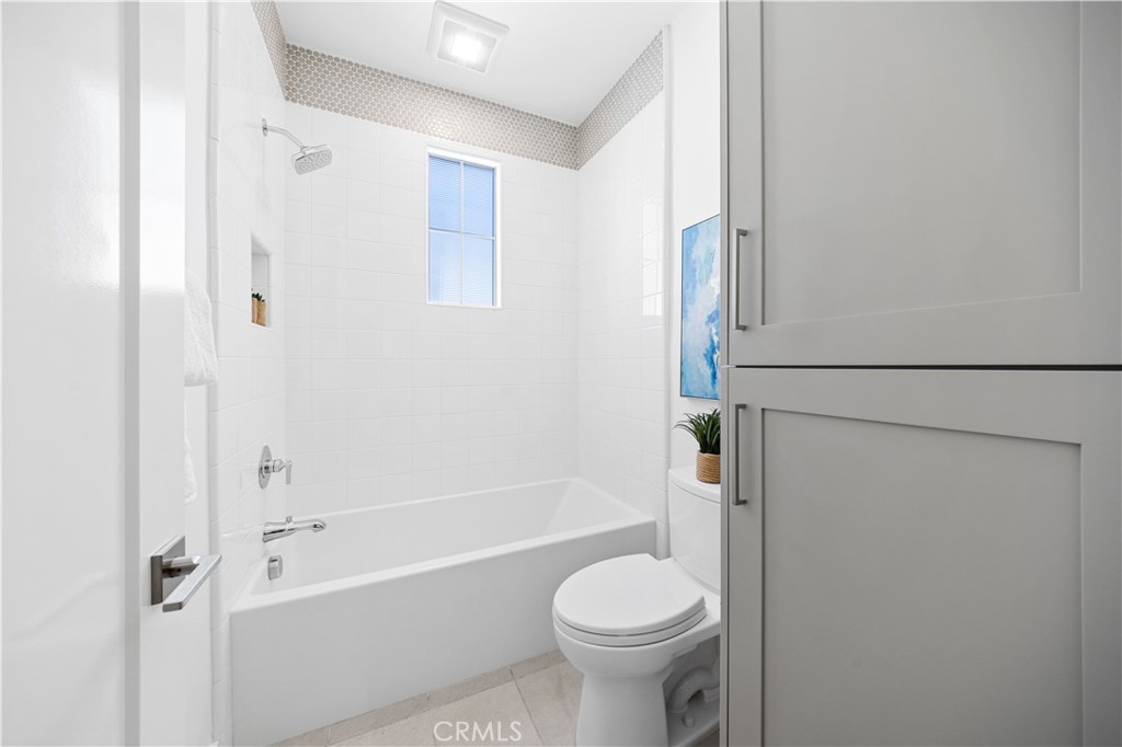 MLS #OC25246259 image #37