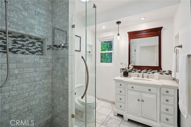 Detail Gallery Image 26 of 41 For 4527 Leata Ln, La Canada Flintridge,  CA 91011 - 2 Beds | 2 Baths