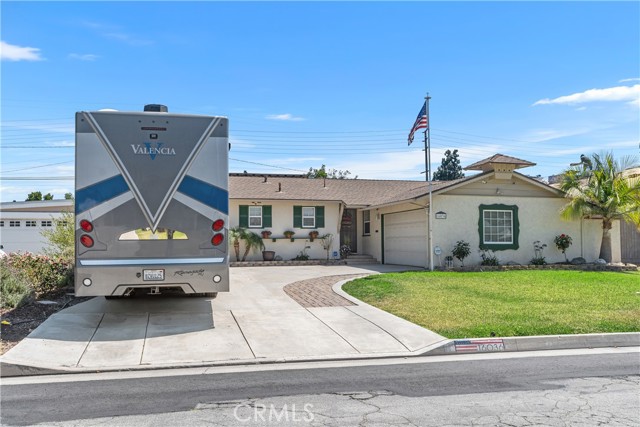16036 Hornell Street, Whittier CA: https://media.crmls.org/medias/cc9ab5fd-26cf-485b-8cd3-7a1b703db89b.jpg