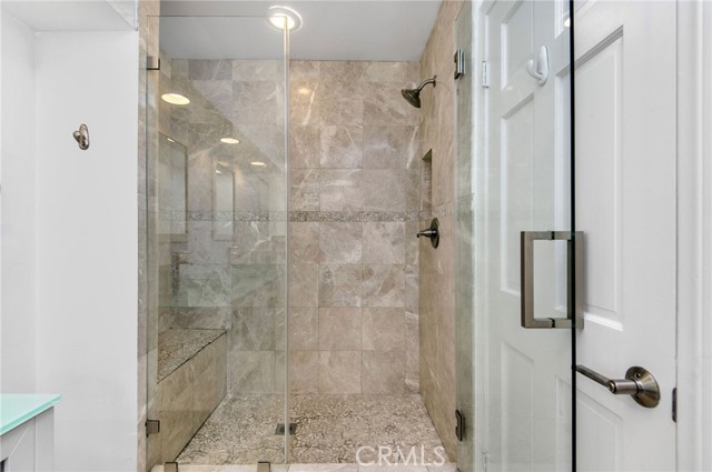 Detail Gallery Image 34 of 59 For 469 26th Street, Manhattan Beach,  CA 90266 - 4 Beds | 2/1 Baths