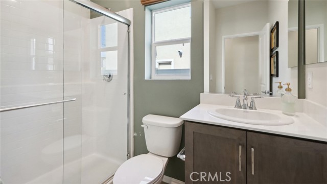 Detail Gallery Image 6 of 15 For 30550 via Del Cielo, Winchester,  CA 92596 - 5 Beds | 3 Baths