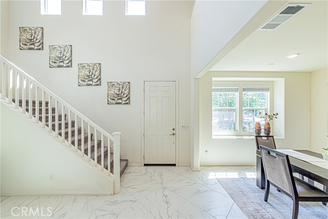 4040 S Bowery Place, Ontario CA: https://media.crmls.org/medias/cc9b607c-f1e5-4f8f-8d9f-511e9704ba7c.jpg